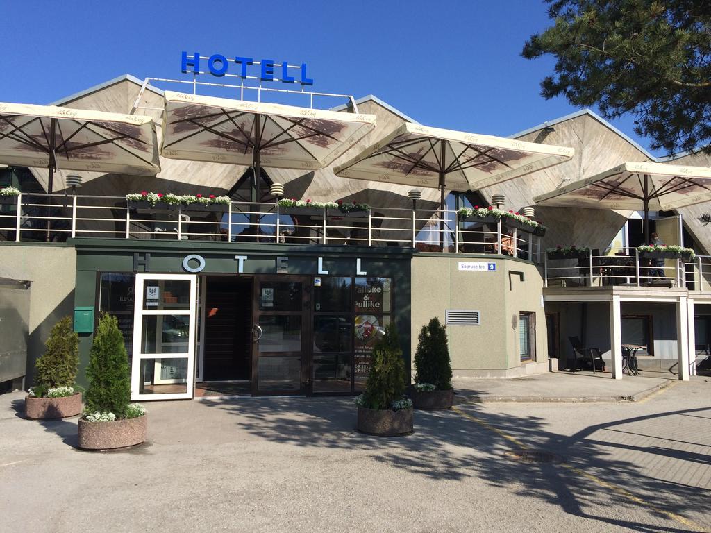 Lavendel Hotell 3*