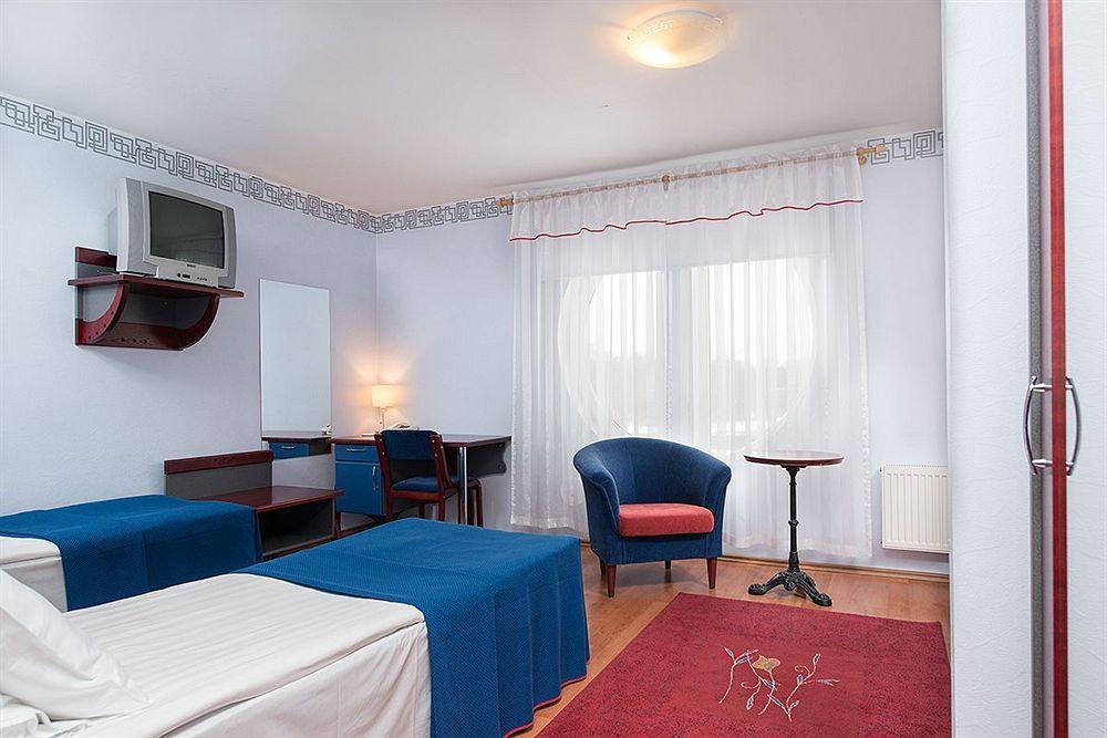 Lavendel Hotell 3*